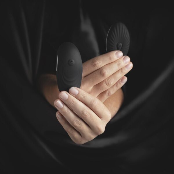 Sway Vibes No. 3 - Zwart - Vibrator String Met Afstandsbediening - Afbeelding 11