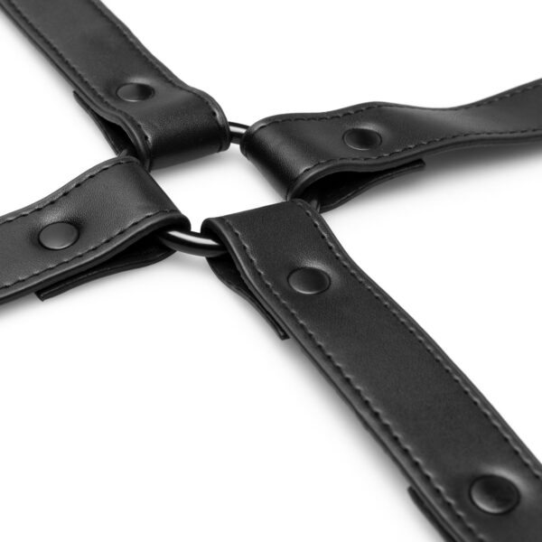Hogtie Met Hand- en Enkelboeien - Afbeelding 7