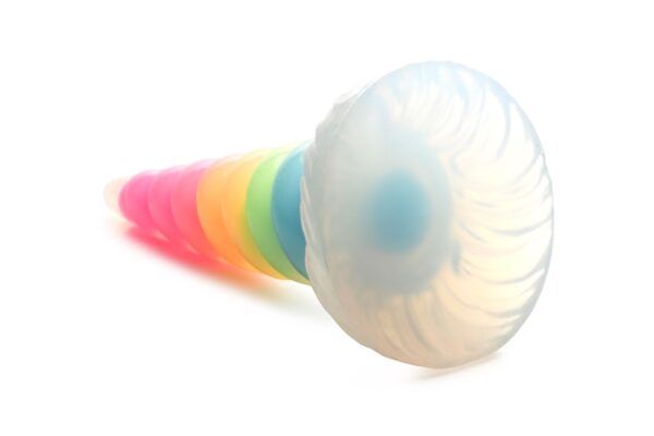 XR Brands - Lichtgevende Regenboog Siliconen Dildo - Afbeelding 3